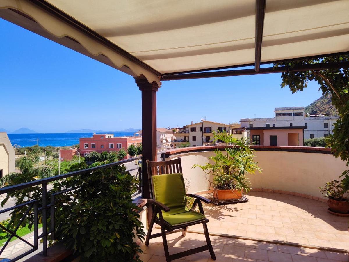 פיראינו "Appartamento Del Mare Gliaca" Con Vista Isole Eolie,Ampia Terrazza,Wifi E Parcheggio Privato Gratuito מראה חיצוני תמונה