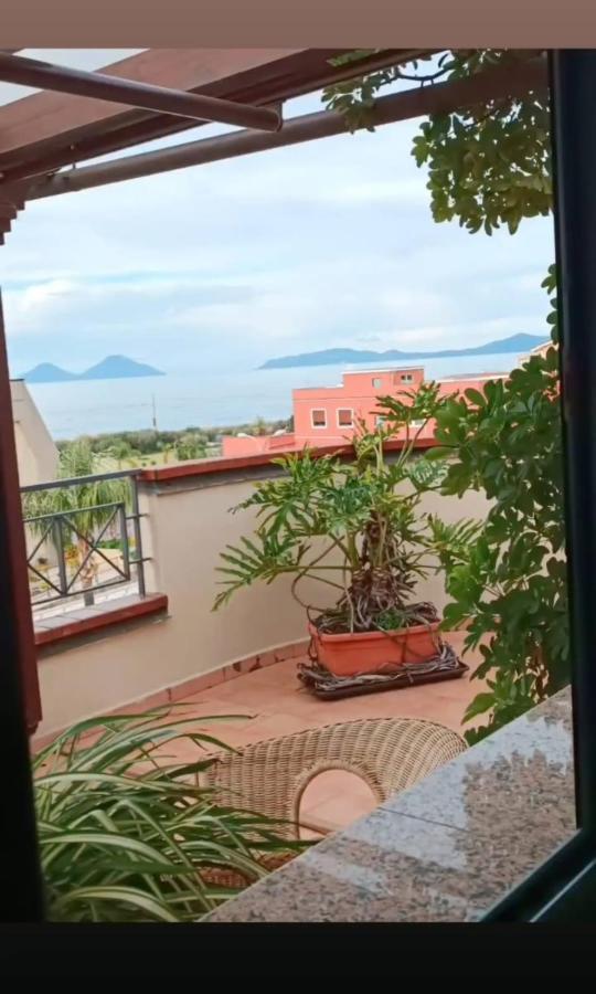 פיראינו "Appartamento Del Mare Gliaca" Con Vista Isole Eolie,Ampia Terrazza,Wifi E Parcheggio Privato Gratuito מראה חיצוני תמונה